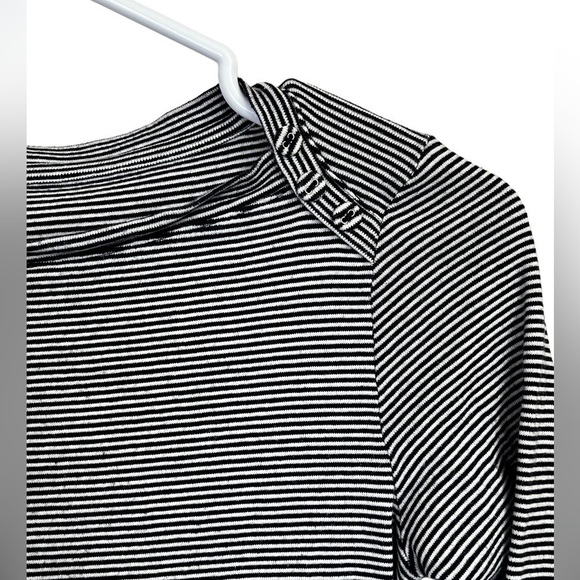 3/4 Sleeve Striped Top - Picture 1 of 6